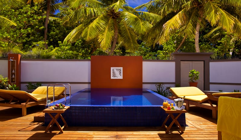 Private-Pool-Terrace_-Angsana-Three-Bedroom-Pool-Villa-_-