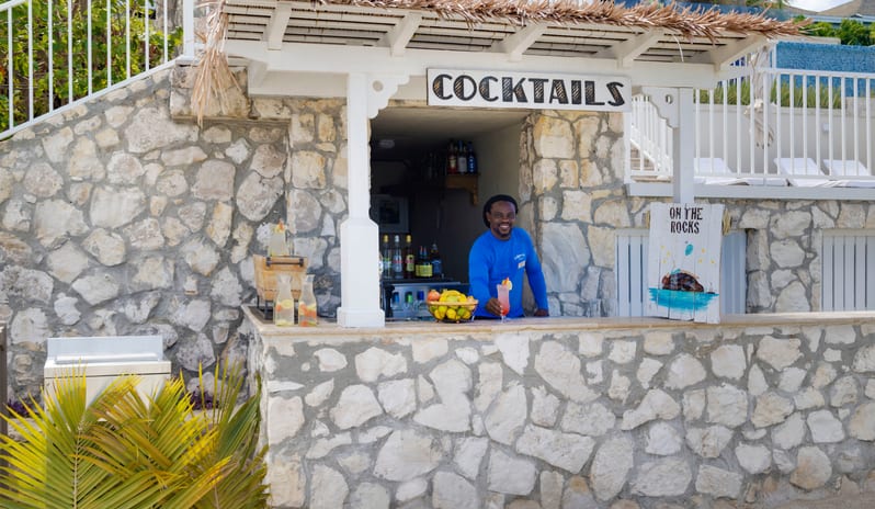 Hammock Cove - On The Rocks