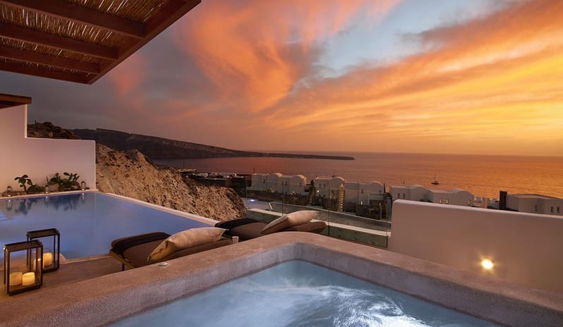 Exclusive Suite Sunset & Sea View with Pool & jacuzzi