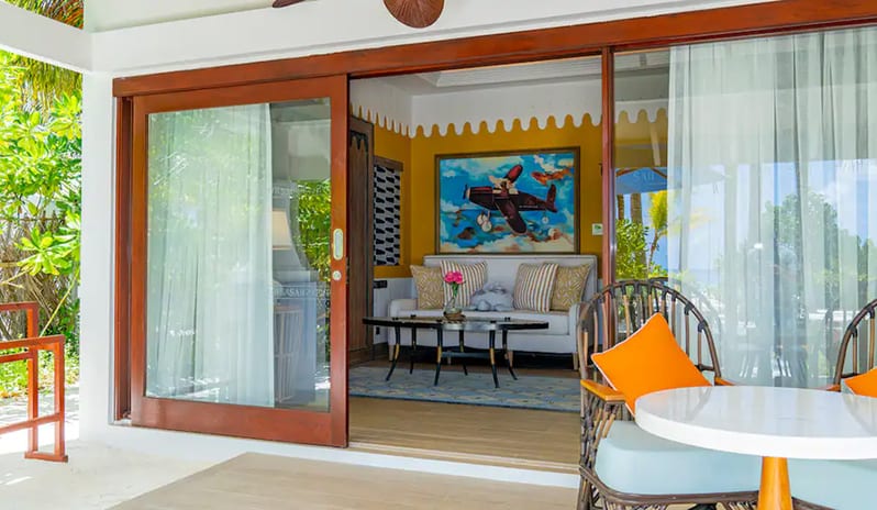 Grand Beach Villa with Pool