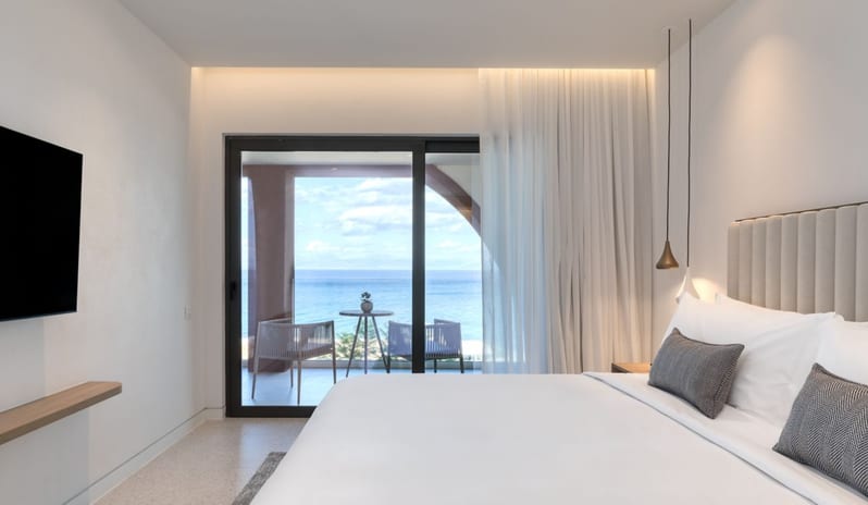 Grand Opal Suite Sea View