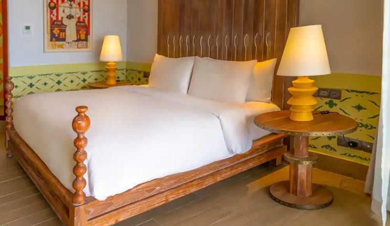 Junior Beach Suite with Pool