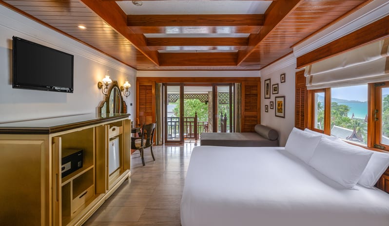 Seaview Hillside with Terrace Bathtub