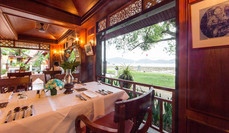 Old Siam Thai Royalty Beachfront Restaurant