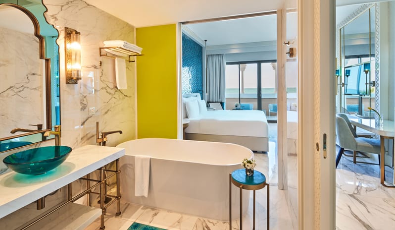 middle-east-holidays-abu-dhabi-rixos-premium-saadiyat-island-hotel-deluxe-king-sea-view