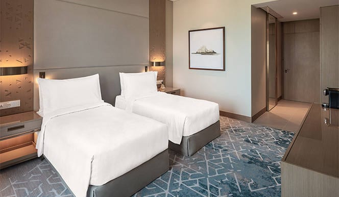 Deluxe room Ocean View Twin