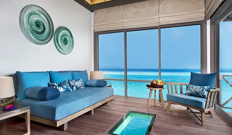 D.Sunrise-Water-Villas-with-Infinity-Pool