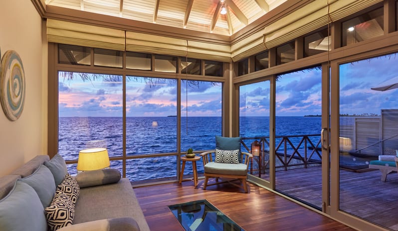 I.Sunrise-Water-Villas-with-Infinity-Pool