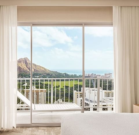 One Bedroom Seascape Suite