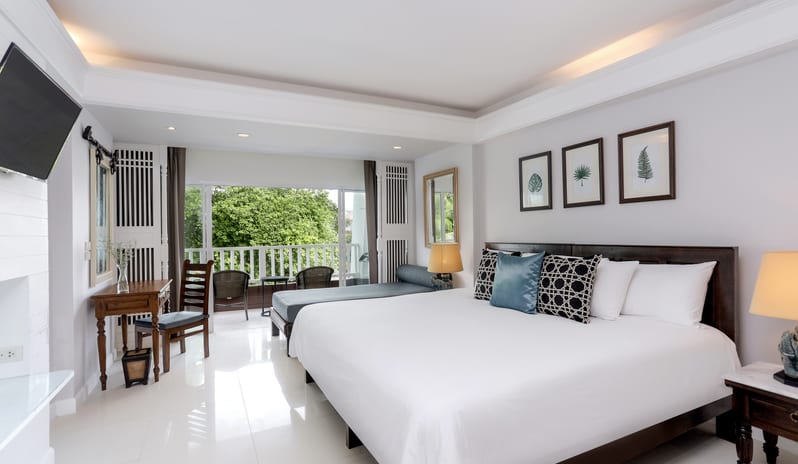 Deluxe Terrace Pool View