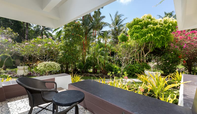 Deluxe Terrace Garden Access