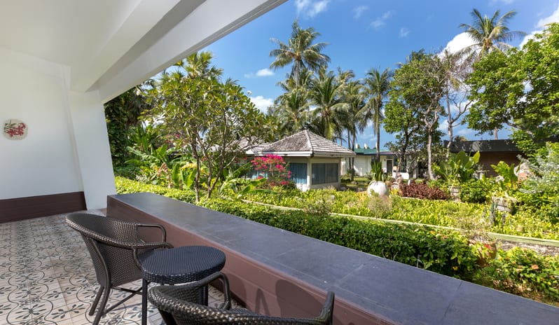 Deluxe Terrace Garden Access