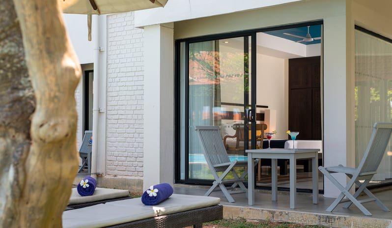 Superior-Pool-access-room-2