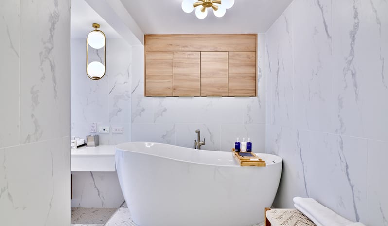 Superior Deluxe Suite