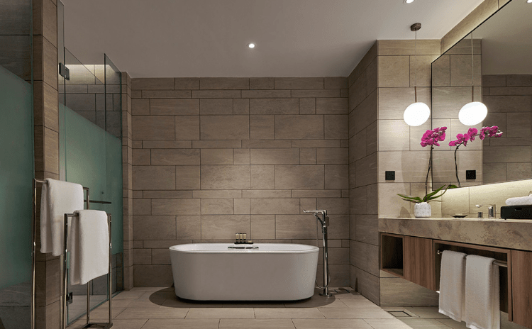 Deluxe Ocean View Queen