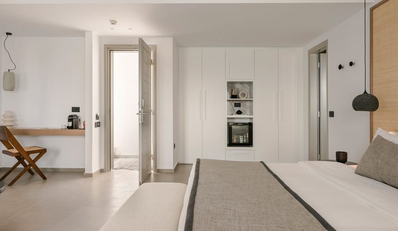 GRACE SUITE WITH PLUNGE POOL