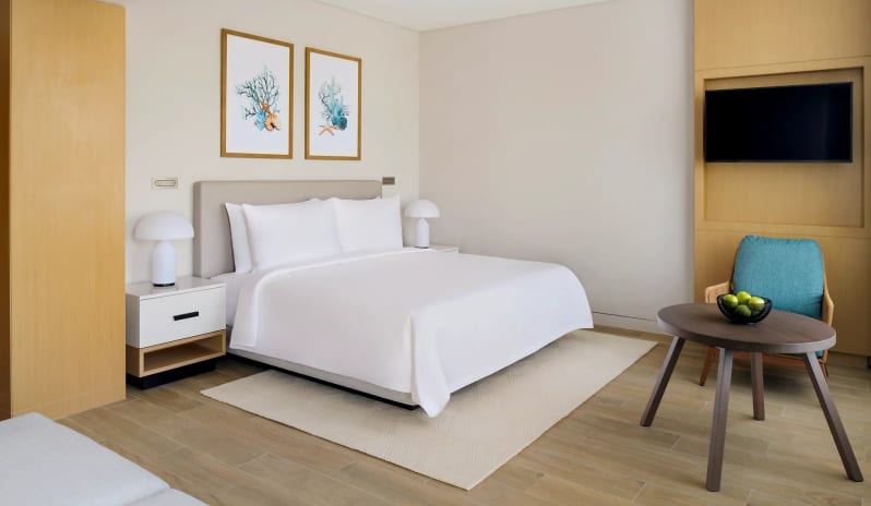 Mövenpick Resort Al Marjan Island - Beachfront Junior Suite With Private Terrace