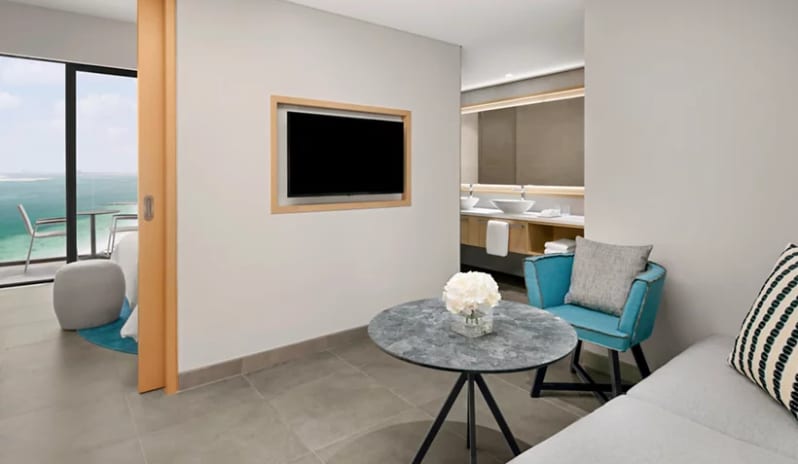 Mövenpick Resort Al Marjan Island - Family Beach & Pool View Room