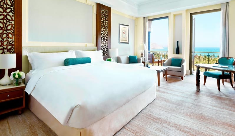 Al-Bustan-Palace-Ritz-Carlton-Deluxe-Sea-View-Room-King