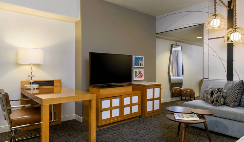 Renaissance Palm Springs Hotel - Resort Suite