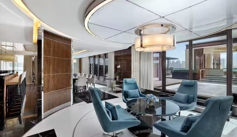 Hilton-Dubai-Palm-Jumeirah-Imperial-Suite-Detail