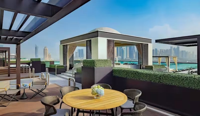 Hilton-Dubai-Palm-Jumeirah-Imperial-Suite-Outdoor-Sundeck