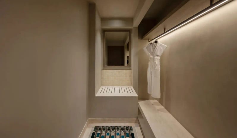 Bab Al Shams Deluxe Suite