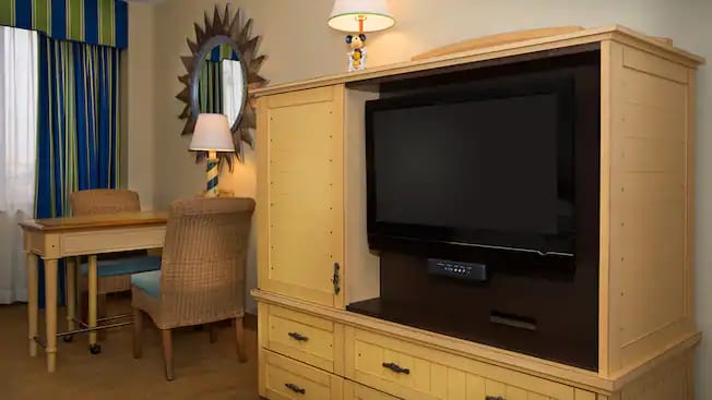 Disney's Paradise Pier Hotel - Standard View Room