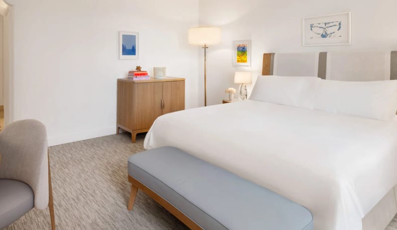 The Maybourne Beverly Hills - Superior Room