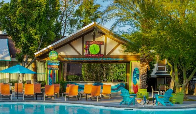 Margaritaville Resort Palm Springs - 5 o'Clock Somewhere Bar 1