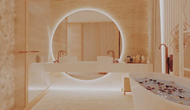 PREMIER ROOM BATHROOM