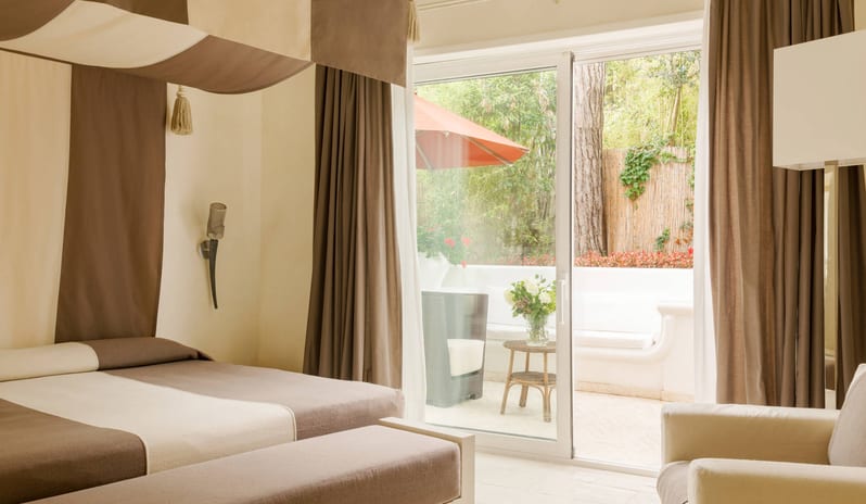 Classic Double Garden Side