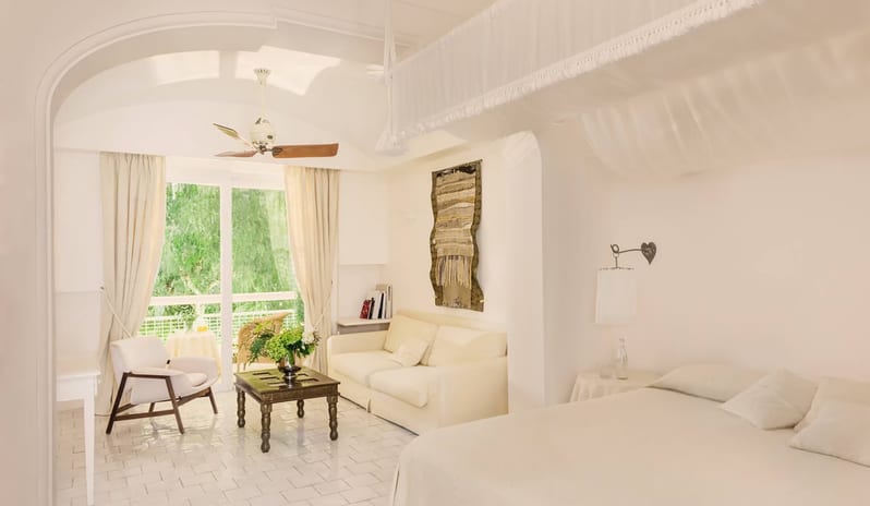 Deluxe Double Garden Side