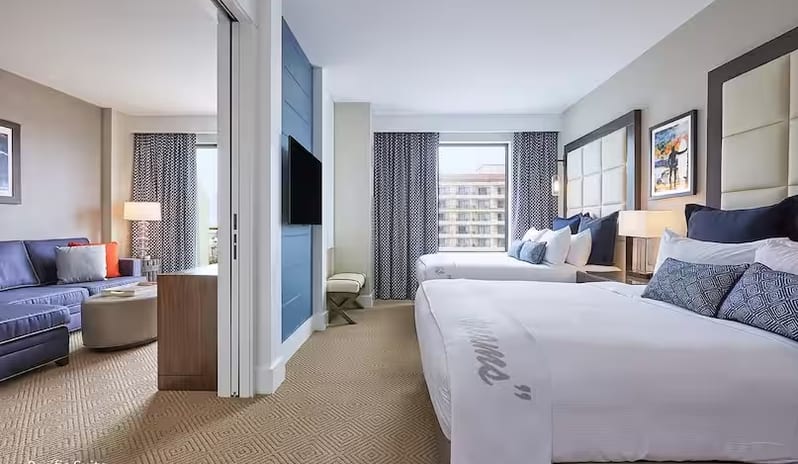 THE-WATEFRONT-BEACH-RESORT-PREMIUM-OCEANVIEW-1-BEDROOM-2-QUEEN-SUITE-FULL-VIEW