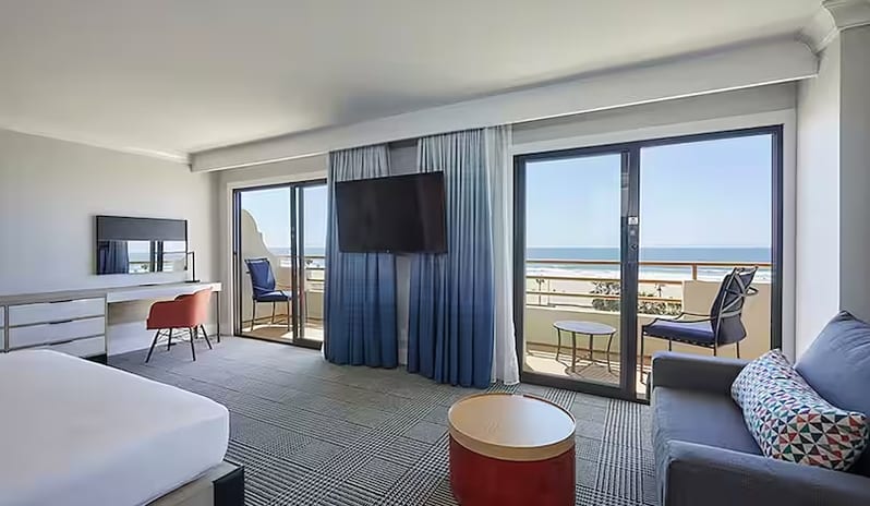 The-Waterfront-Beach-Resort-Oceanfront-1-King-Bed
