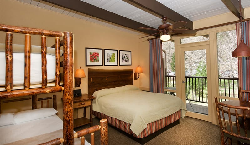 Yosemite Valley Lodge, California - Bunk Rooms
