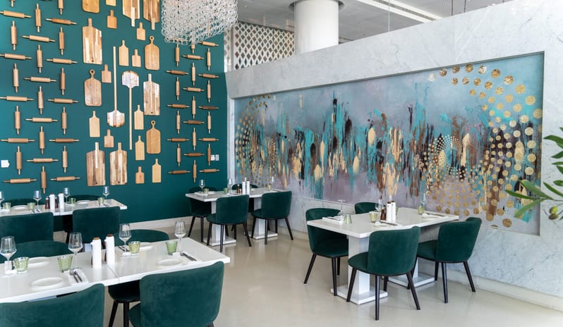 W ABU DHABI - AMICI 6