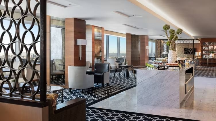 The-Ritz-Carlton_-Los-Angeles-Club-Level
