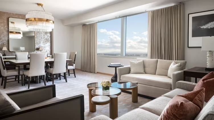 The-Ritz-Carlton_-Los-Angeles-Executive-Suite-King-Living-Area