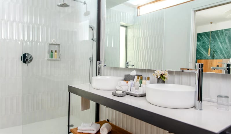 Dreams Flora Resort & Spa - Junior Suite Family Room Bathroom