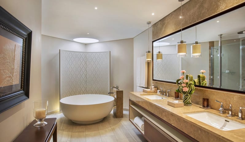 Royal Palm Beachcomber Luxury - Rooms - Presidential Suite Bathroom