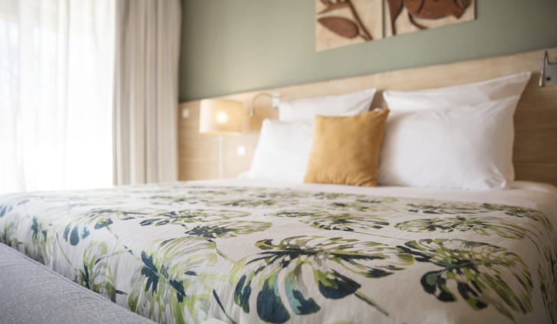 Victoria Beachcomber Resort & Spa - Two Bedroom Superior First Floor Family Apartment Bed