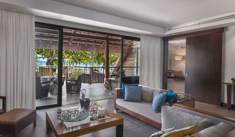 Trou Aux Biches Beachcomber Golf Resort & Spa - Beachfront Senior Pool Suite Living 2