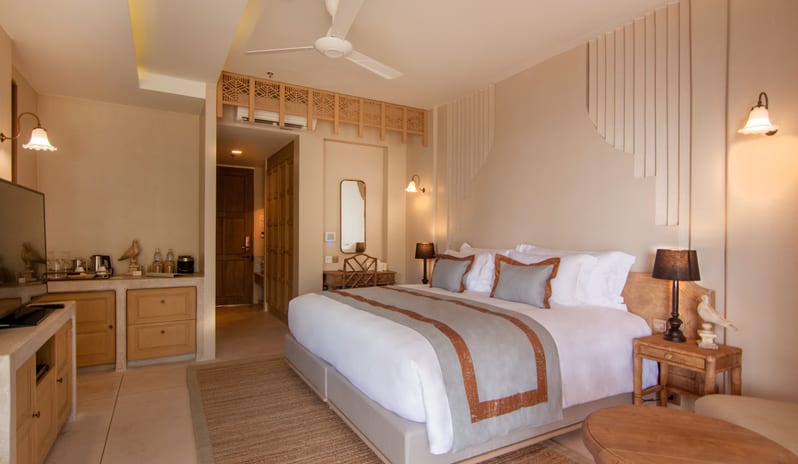 Seaside_Junior_Suite_with_Jacuzzi