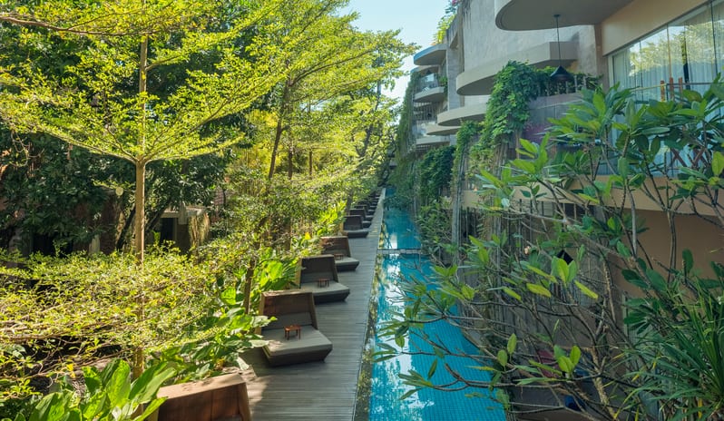 Maya Sanur Resort & Spa - Impressive Nest Suite - Lagoon-pool-view