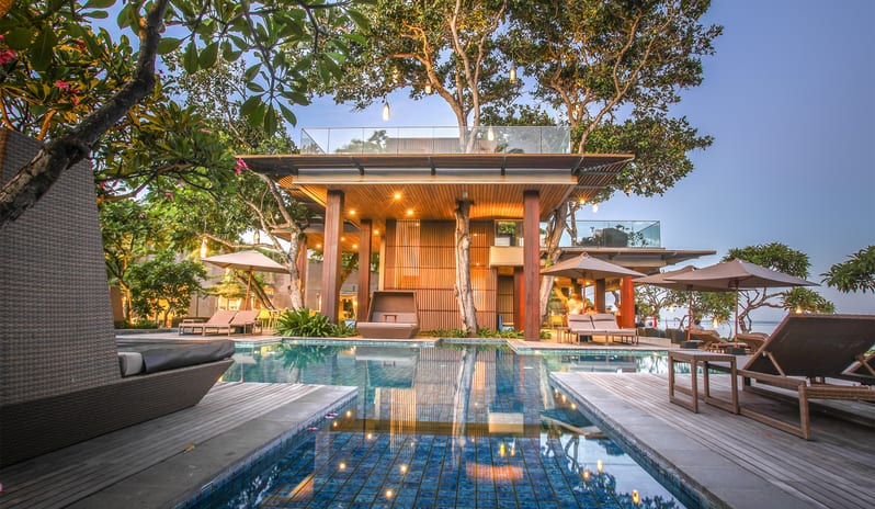 Maya Sanur Resort & Spa - Tree Bar - exterior