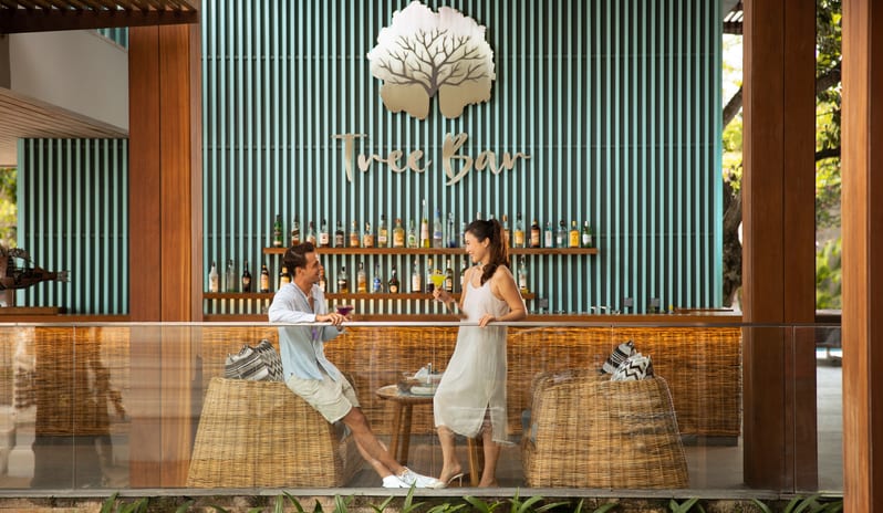 Maya Sanur Resort & Spa - Tree Bar interior
