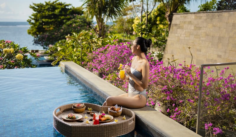 Maya Sanur Resort & Spa - Floating Journey