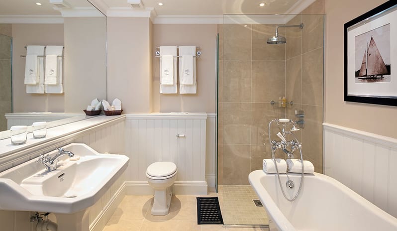 Blue Waters - Deluxe Beachfront