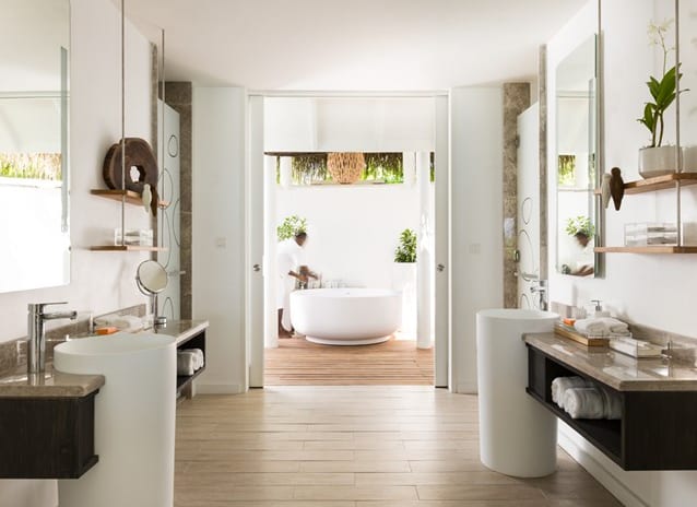 LUX* South Ari Atoll - Romantic Beach Pool Villa